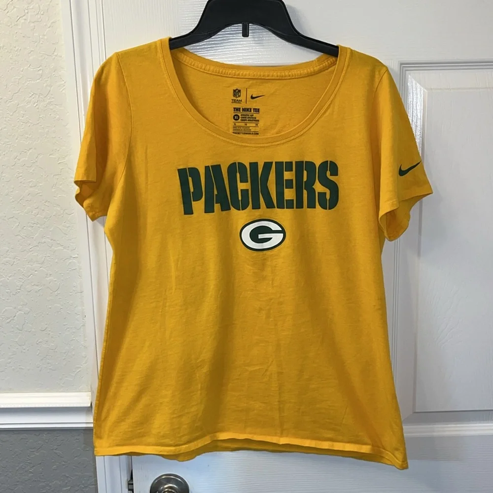 Nike Green Bay Packers NFL Tee Shirt XL Yellow Gold Cotton